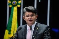 Burocracia da Caixa atrapalha repasse de verbas a prefeituras, critica José Medeiros