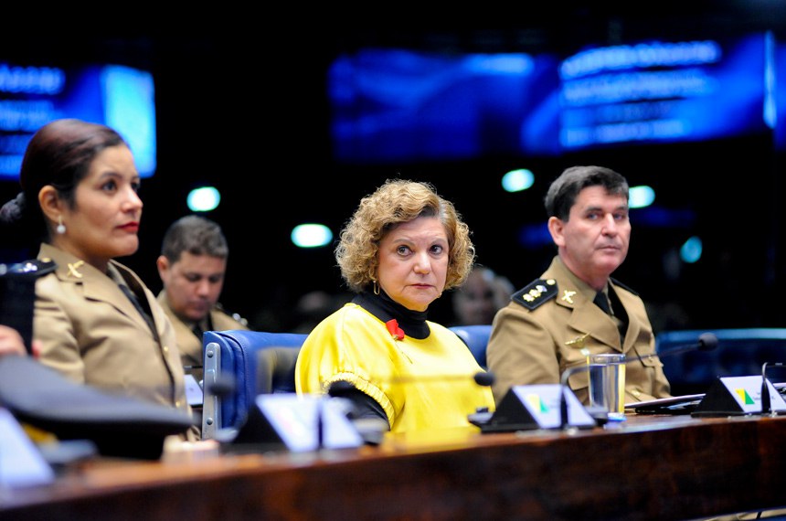 A senadora Lúcia Vânia (PSB-GO) disse que a corporação é motivo de orgulho para o estado e que os policiais militares de Goiás têm compromisso com o serviço e a proteção da população