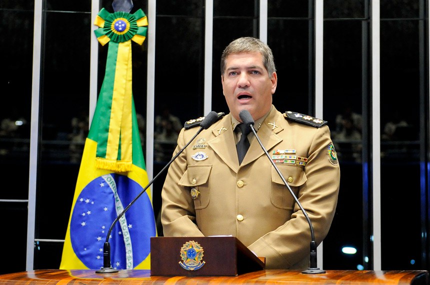 Presidente da Associação dos Oficiais da Polícia Militar e do Corpo de Bombeiros Militar do Estado de Goiás, tenente-coronel Alessandri da Rocha Almeida