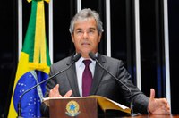 Jorge Viana rechaça 'caçada injustificável' ao ex-presidente Lula