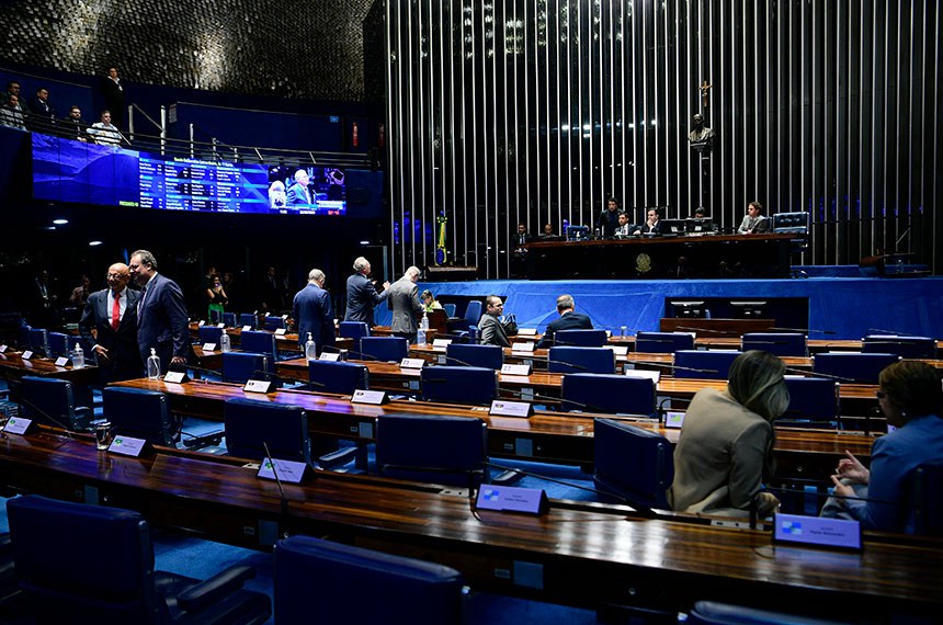 Bancada:
senador Renan Calheiros (MDB-AL), em pronunciamento;
senador Fabiano Contarato (PT-ES);
senador Izalci Lucas (PSDB-DF);
senador Lucas Barreto (PSD-AP).