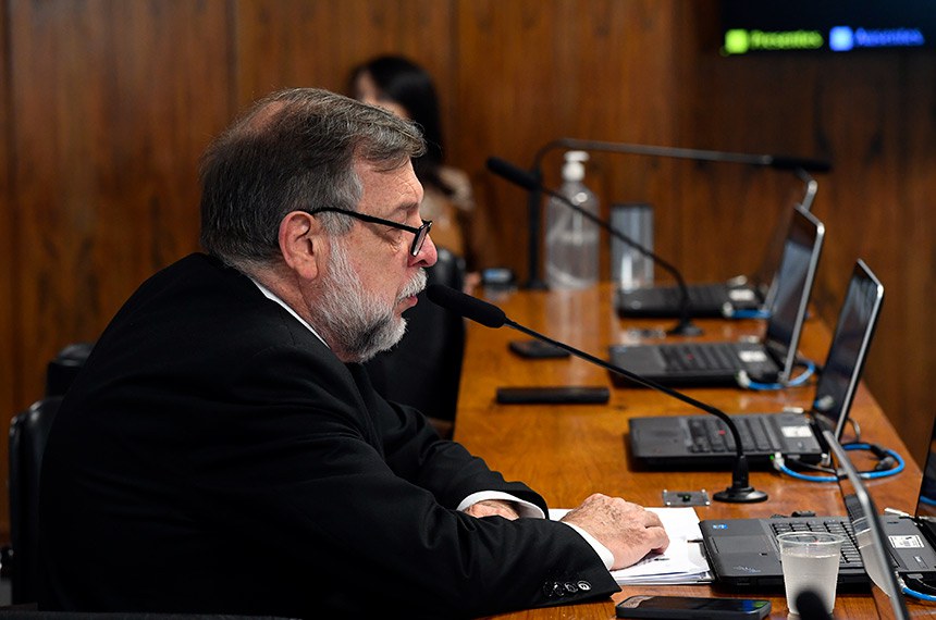 Bancada:
senador Flávio Arns (PSB-PR), em pronunciamento.