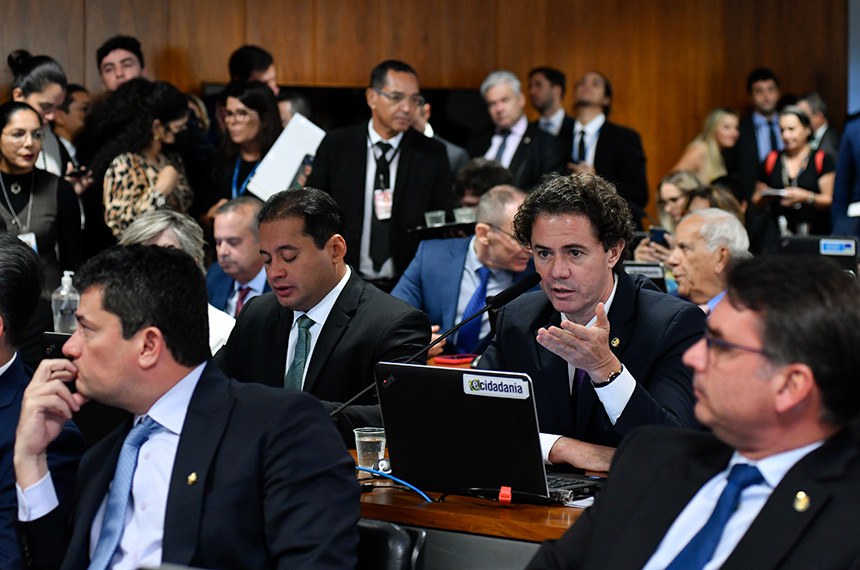 Bancada:
senador Weverton (PDT-MA); 
senador Veneziano Vital do Rêgo (MDB-PB), em pronunciamento;
senador Flávio Bolsonaro (PL-RJ); 
senador Sergio Moro (União-PR).