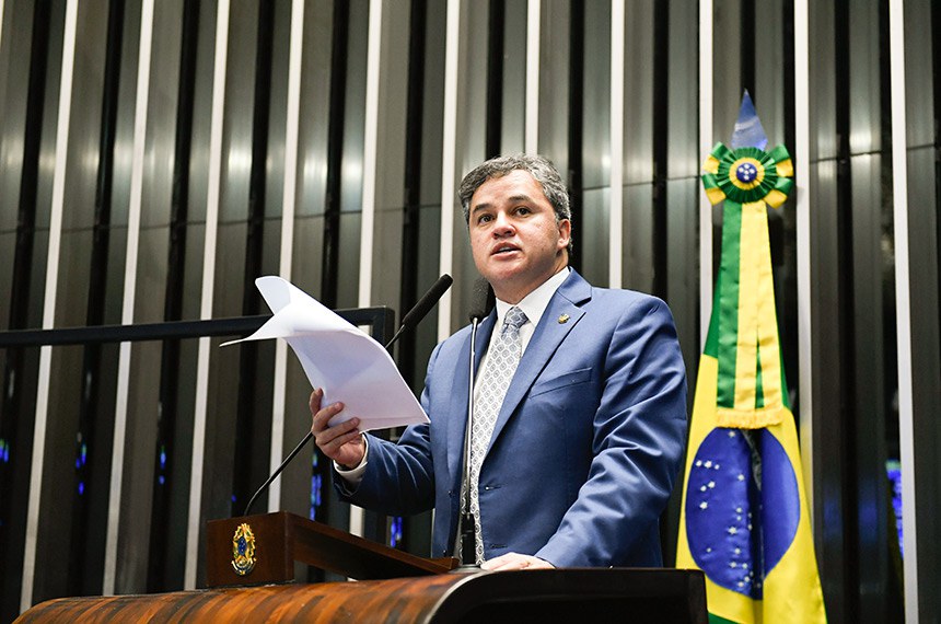 Em discurso, à tribuna, relator do PLC 14/2023, senador Efraim Filho (União-PB).