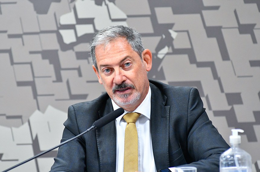 Mesa: 
indicado para exercer o cargo de embaixador do Brasil nos Emirados Árabes Unidos, Sidney Leon Romeiro (MSF 30/2023) - em pronunciamento. 