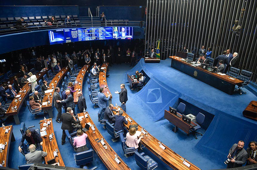 Mesa: 
senador Sergio Moro (União-PR); 
presidente do Senado Federal, senador Rodrigo Pacheco (PSD-MG); 
secretário-geral da Mesa do Senado Federal, Gustavo A. Sabóia Vieira.