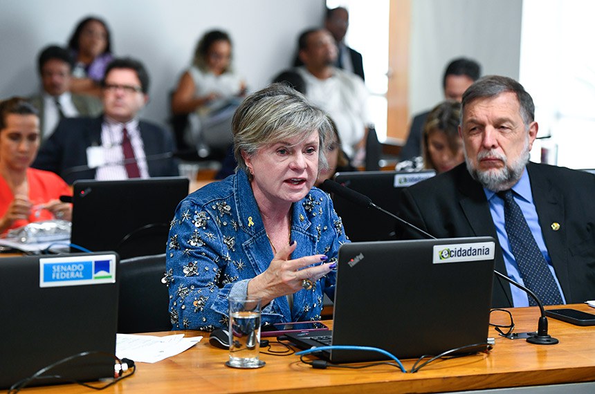 Bancada: 
senadora Margareth Buzetti (PSD-MT) - em pronunciamento; 
senador Flávio Arns (PSB-PR).