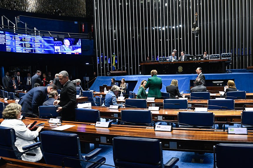 Mesa:
senador Eduardo Girão (Novo-CE);  
presidente do Senado Federal, senador Rodrigo Pacheco (PSD-MG); 
secretário-geral da Mesa do Senado Federal, Gustavo A. Sabóia Vieira.