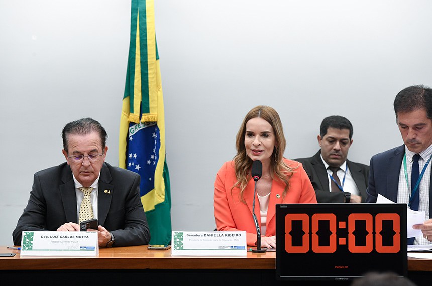 Mesa: 
relator-geral do PLOA 2024, deputado Luiz Carlos Motta (PL-SP); 
presidente da CMO, senadora Daniella Ribeiro (PSD-PB); 
secretário da comissão, Walbinson Tavares de Araújo.