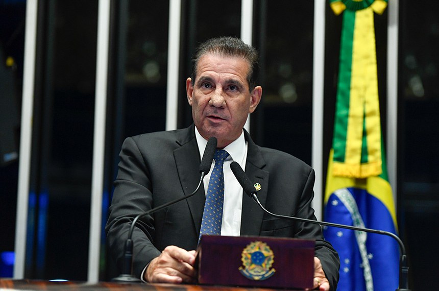 Em discurso, à tribuna, senador Vanderlan Cardoso (PSD-GO).