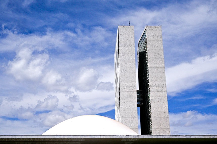 Obra do arquiteto Oscar Niemeyer. 