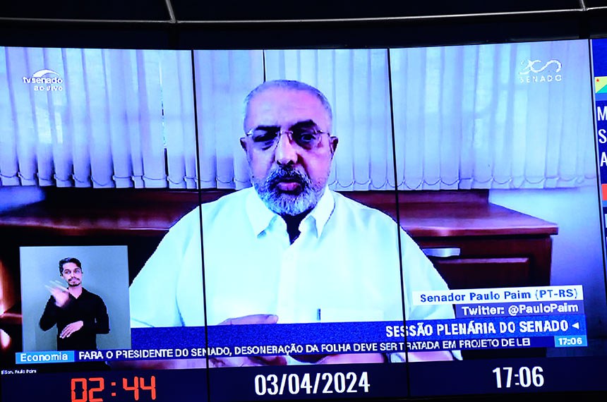 No painel, senador Paulo Paim (PT-RS) em pronunciamento via videoconferência.