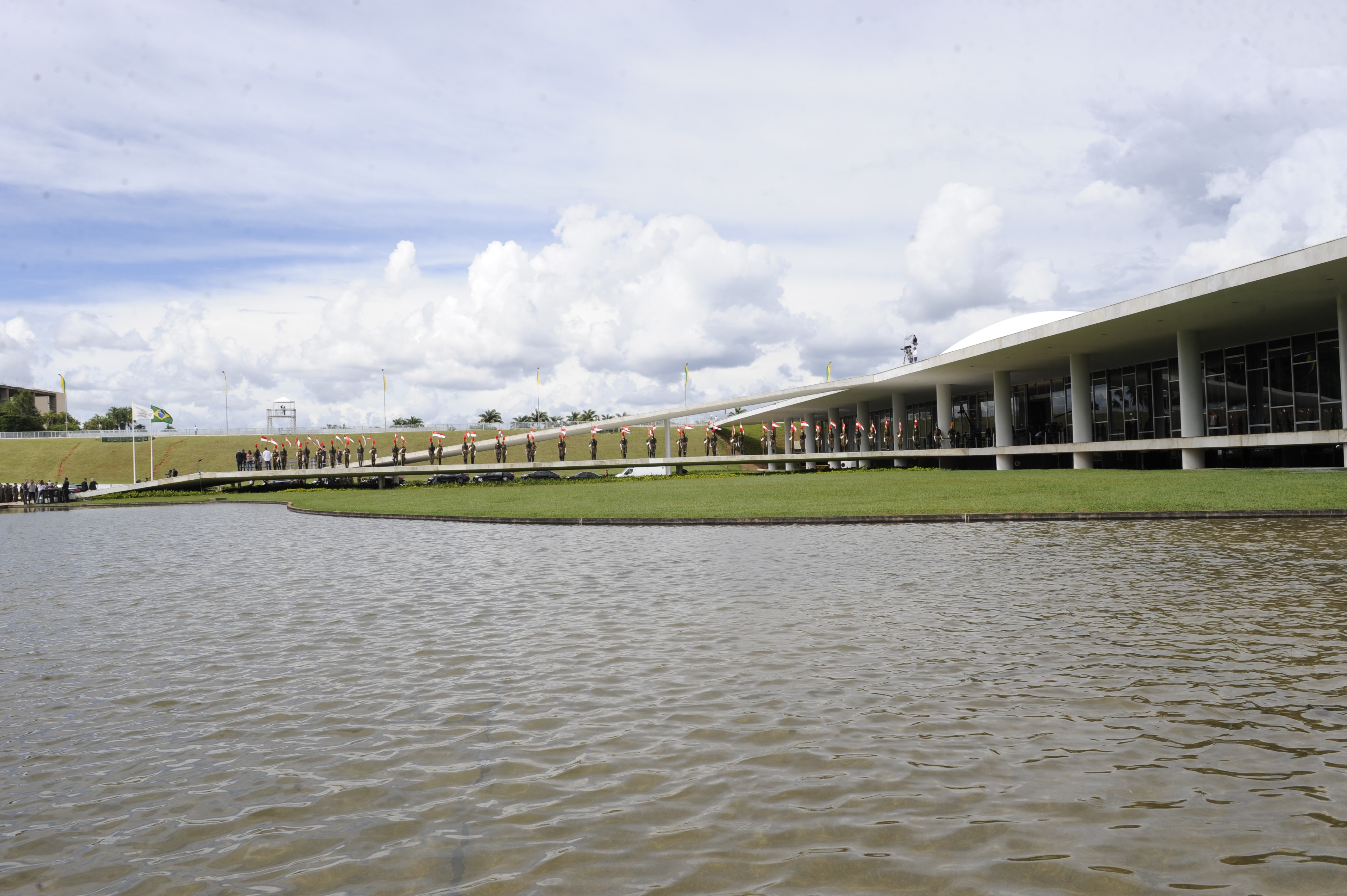 Rampa de acesso à entrda principal do Palácio do Congresso Nacional. Posse Presidencial 2019