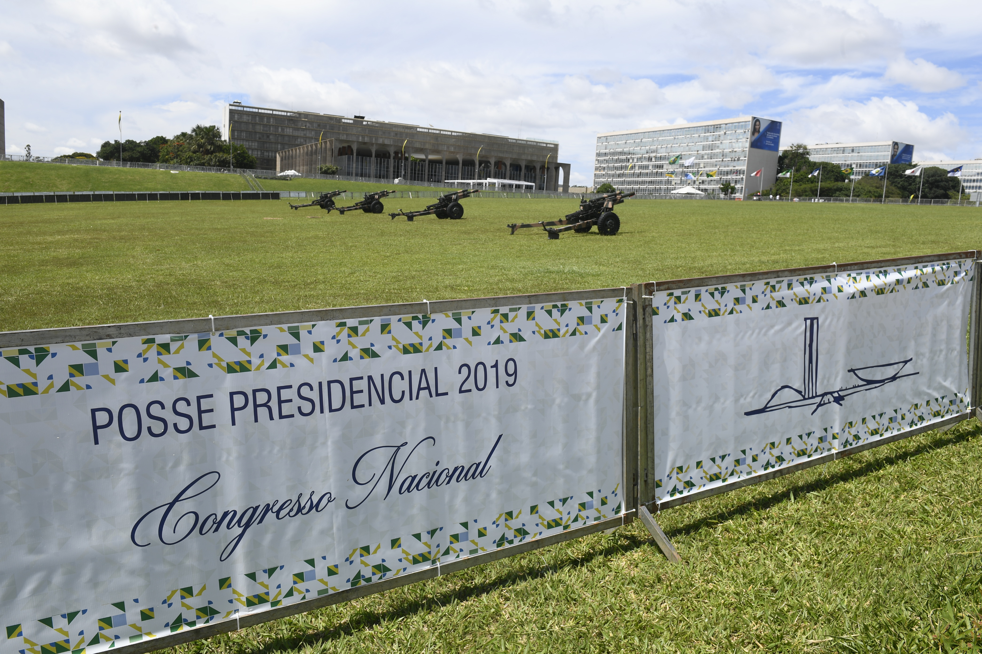 Gramado em frente ao Congresso Nacioal. Posse Presidencial 2019