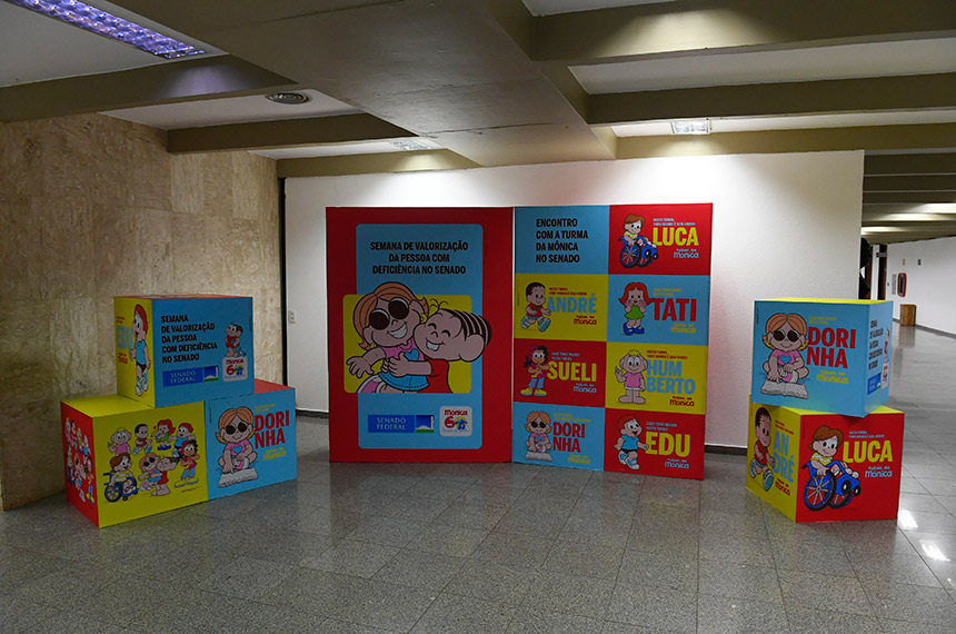 Praça das Abelhas, Senado Federal