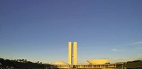BRASÍLIA: UMA CIDADE, DOIS OLHARES