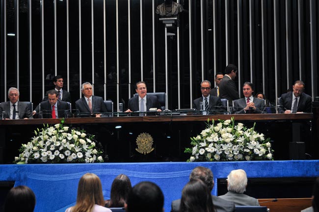 Presidente do senado, Renan Calheiros (PMDB-AL),  participa de sessão em homenagem ao cinquentenário das atividades da TV Globo. Foto: Jane de Araújo