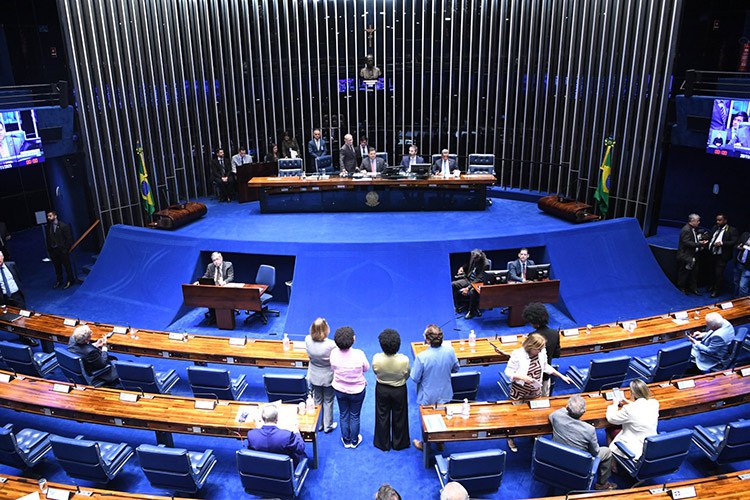 Direito-à-mamografia-pelo-SUS-a-partir-dos-40-anos-vai-à-sanção-presidencial01.jpg