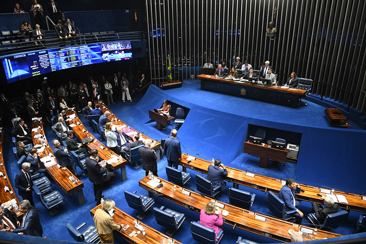 Senado-aprova-ampliação-do-prazo-para-uso-de-recursos-dos-Fundos-de-Saúde02.jpg
