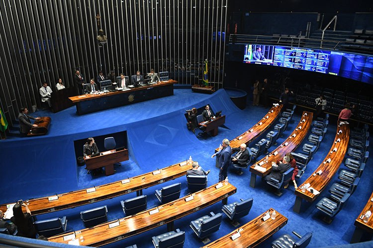Senadores-aprovam-PL-que-aumenta-quantidade-de-deputados-federais;-projeto-segue-para-sanção-presidencial.jpg