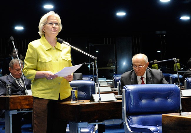 Senadora Ana Amélia (PP-RS) destacou que  o decreto presidencial enfraquece o Congresso Nacional e, consequentemente, a democracia. Foto: Waldemir Barreto