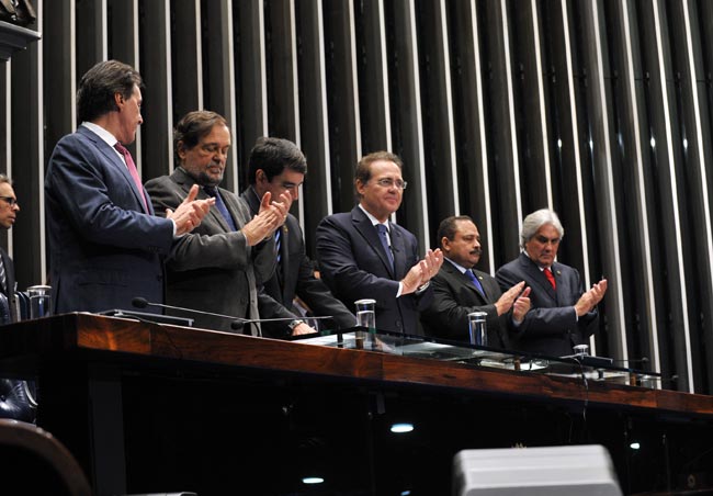 Congresso promulga emenda constitucional do comércio eletrônico. Foto: Jane de Araújo