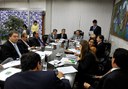 Presidente do Senado, Renan Calheiros (PMDB-AL), em reunião com líderes dos partidos para decidir quais projetos devem entrar na pauta de votação na semana do esforço concentrado. Foto: Jonas Pereira