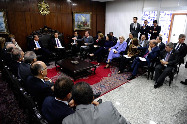 Presidente do senado, Renan Calheiros (PMDB-AL), se reúne com Alckmin para discutir Pacto Federativo. Foto: Marcos Oliveira