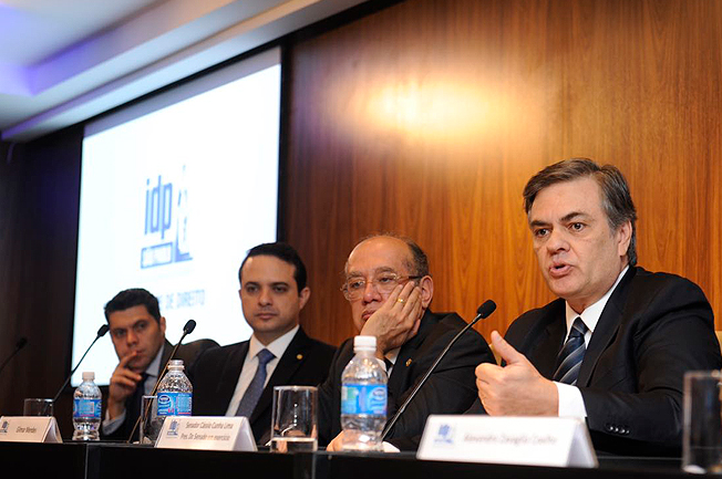 Cássio participa de seminário sobre reforma política em São Paulo. Foto: Marcos Brandão