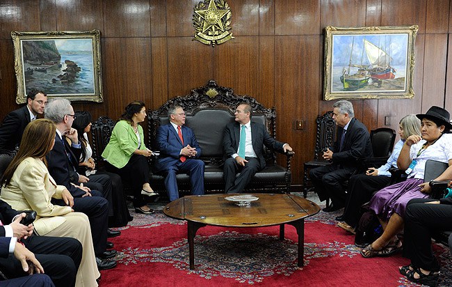 Renan recebe dirigentes da Confederação Parlamentar das Américas - Foto: Jane de Araújo