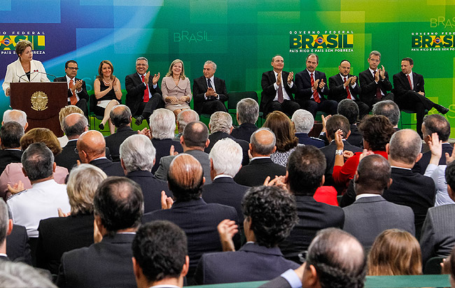  Busca Avançada                Renan Calheiros prestigia posse de novos ministros no Palácio do Planalto - Foto: Foto: Roberto Stuckert Filho/PR