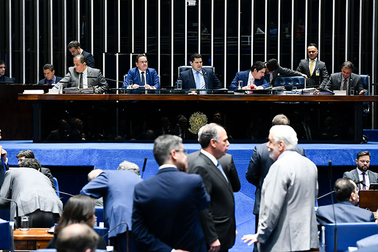 Senado aprova PEC que destina recursos do pré-sal para estados e municípios. Foto: Marcos Oliveira