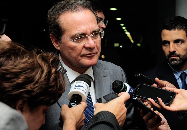 O presidente do Senado, Renan Calheiros (PMDB-AL), confirmou a votação dos três projetos que estão na pauta do plenário tramitando em regime de urgência, entre eles os que se referem  ao pacto federativo. Foto: Jonas Pereira