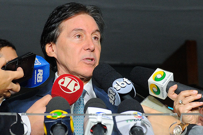 Eunício diz que aguarda notificação do STF sobre decisão de afastar Aécio Neves. Foto: Marcos Brandão