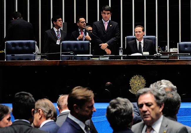 O plenário do Senado aprovou nesta terça-feira (04) a Proposta de Emenda à Constituição 78/2013. Foto: Jonas Pereira
