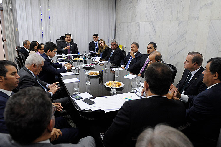 Davi Alcolumbre reúne líderes para definir a Comissão Diretora do Senado. Foto: Jonas Pereira