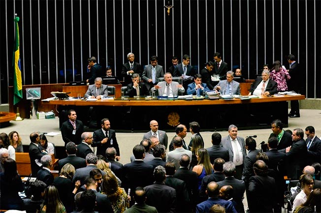 Congresso aprova mudança da meta fiscal e autoriza déficit de até R$ 170,5 bi. Foto: Moreira Mariz