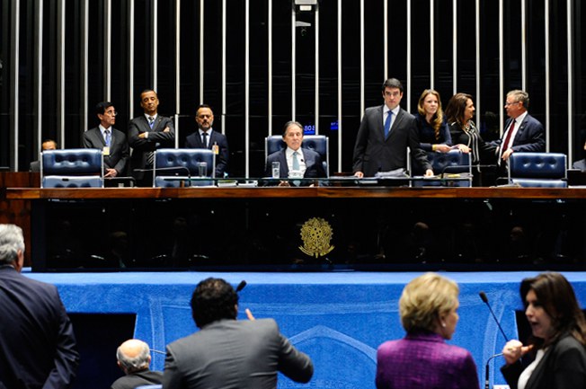 Eunício anuncia novas regras para votação de medidas provisórias. Foto: Jonas Pereira