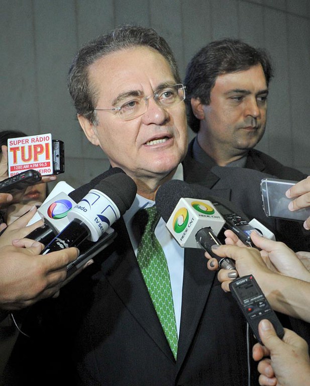 Presidente do senado, Renan Calheiros (PMDB-AL), diz que indicação de Fachin será analisada com maturidade. Foto: Jane de Araújo