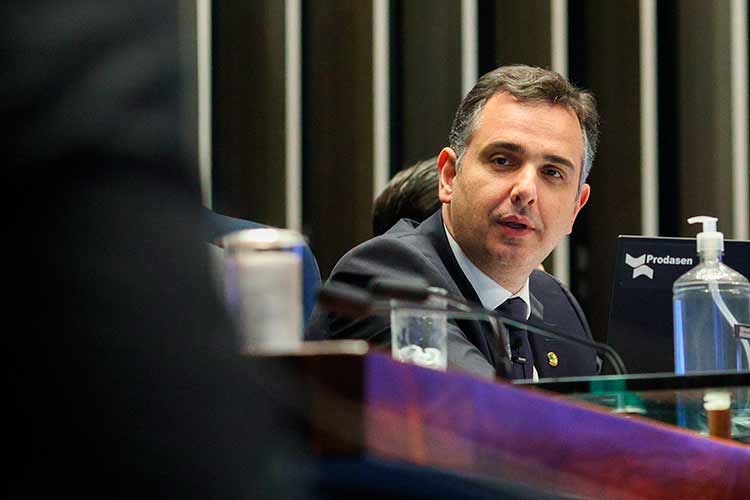 Projeto que propõe tributação menor no Simples Nacional para representantes comerciais é aprovado no Senado