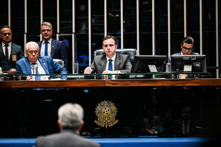 Foto_Suspensao divida RS.jpg