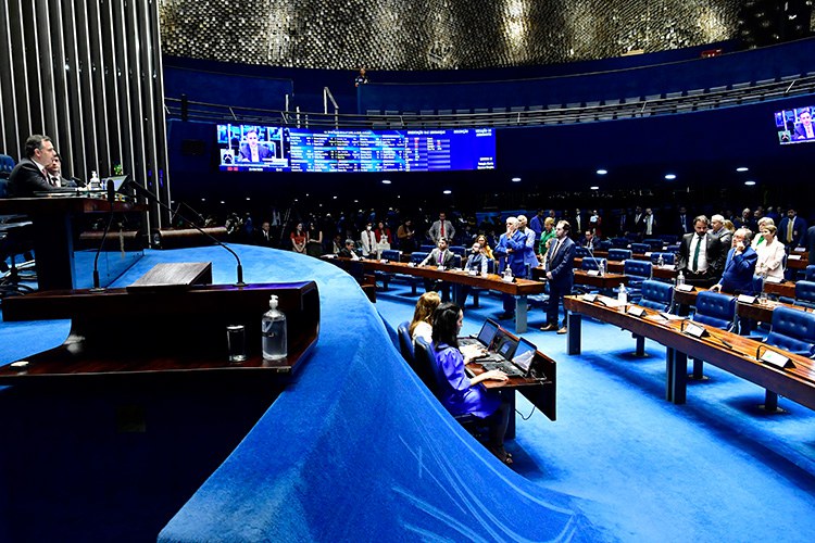Senado-Federal-realiza-sessão-para-debate-da-reforma-tributária-com-prefeitos.jpg
