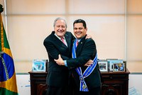 Comenda do Ministério da Justiça destaca atuação de Davi Alcolumbre no Congresso Nacional