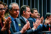 Davi celebra 100 anos do jornal O Globo e 60 anos da TV Globo em sessão comemorativa no Senado Federal