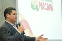 Davi entrega R$ 22 milhões para municípios amapaenses investirem em saúde
