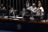 PL Antifacção: senadores aprovam marco legal de combate ao crime organizado; texto retorna à Câmara