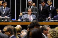 Congresso libera recursos para intervenção no Rio de Janeiro