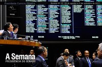 Eunício conduz aprovação de vetos pendentes e libera pauta para votação da nova meta fiscal