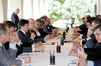 Eunício reúne líderes partidários da Câmara e do Senado para agilizar o que for consenso na reforma política