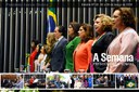 Na semana da mulher, Senado homenageia as 26 mulheres constituintes e aprova projetos voltados às causas femininas